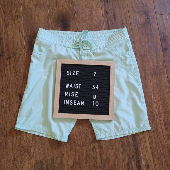 Rip Curl mint boardshort - Picture 3 of 6